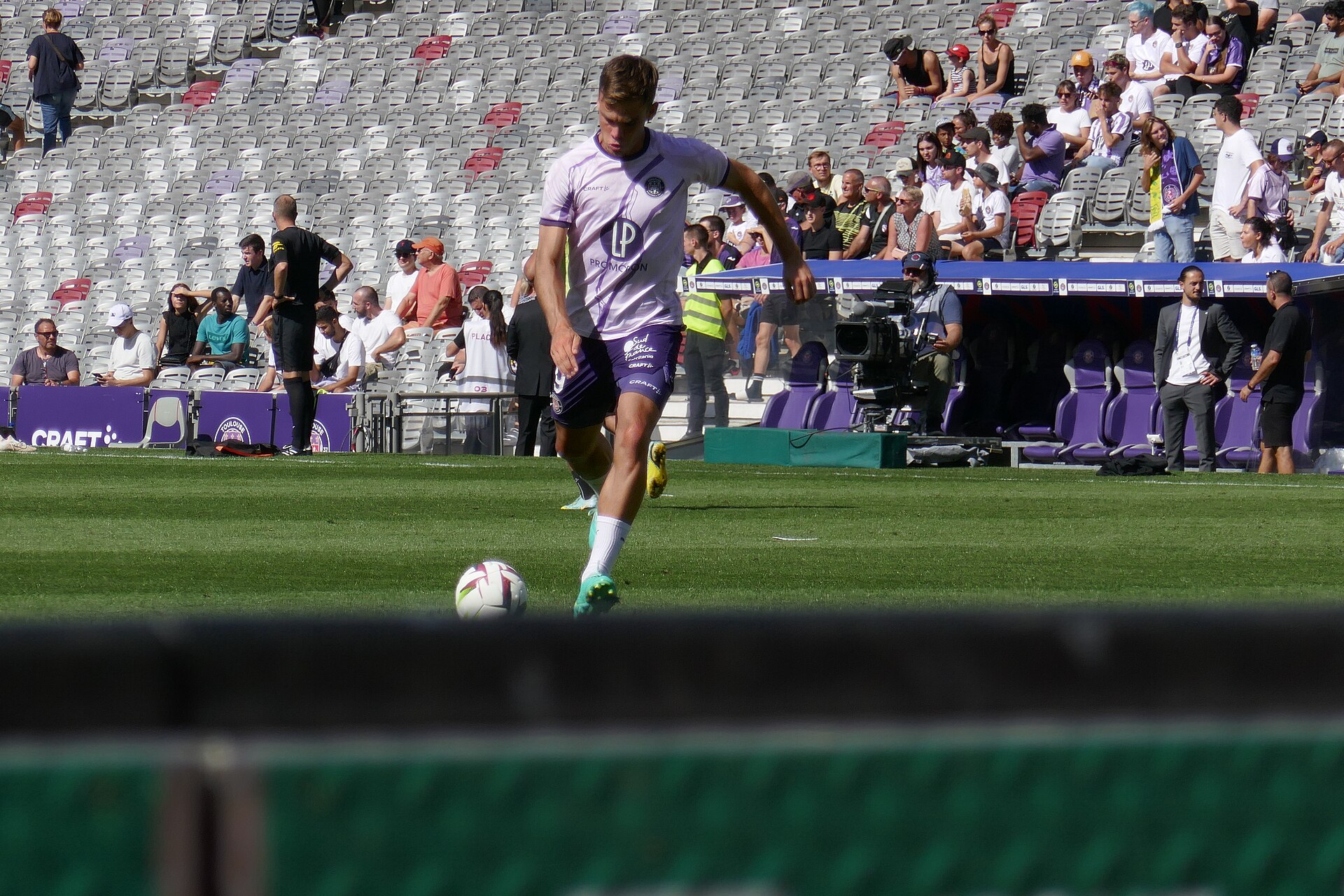 Dallinga in het shirt van Toulouse, de club die hem na één seizoen Excelsior oppikte