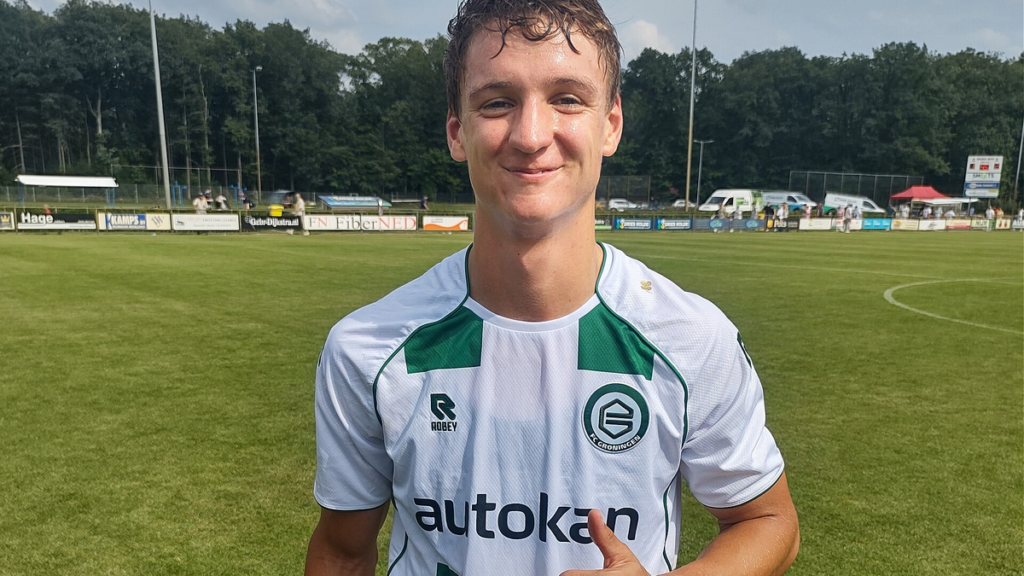 Sven Bouland. Sven Bouland verlaat de opleiding na tien jaar en tekent bij MVV voor drie seizoenen